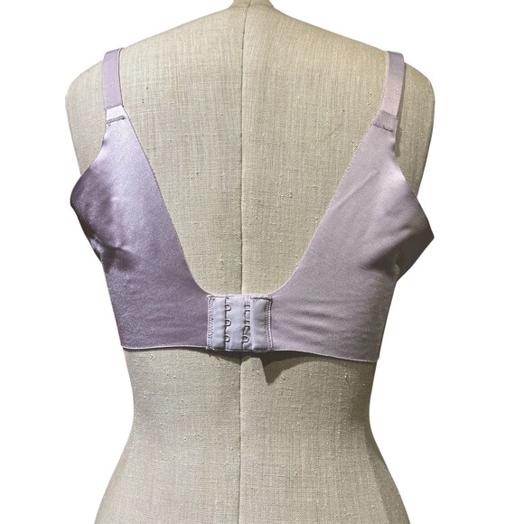 Secret Treasures Purple Seamless Underwire Bra Size 38DD - Picture 2 of 4